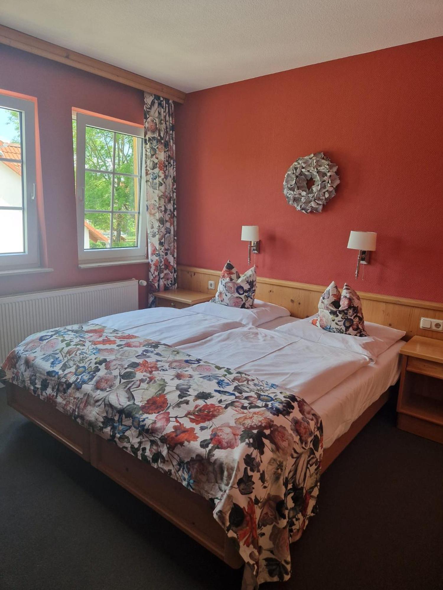 Hildebrandts Landhotel Klettbach Екстер'єр фото