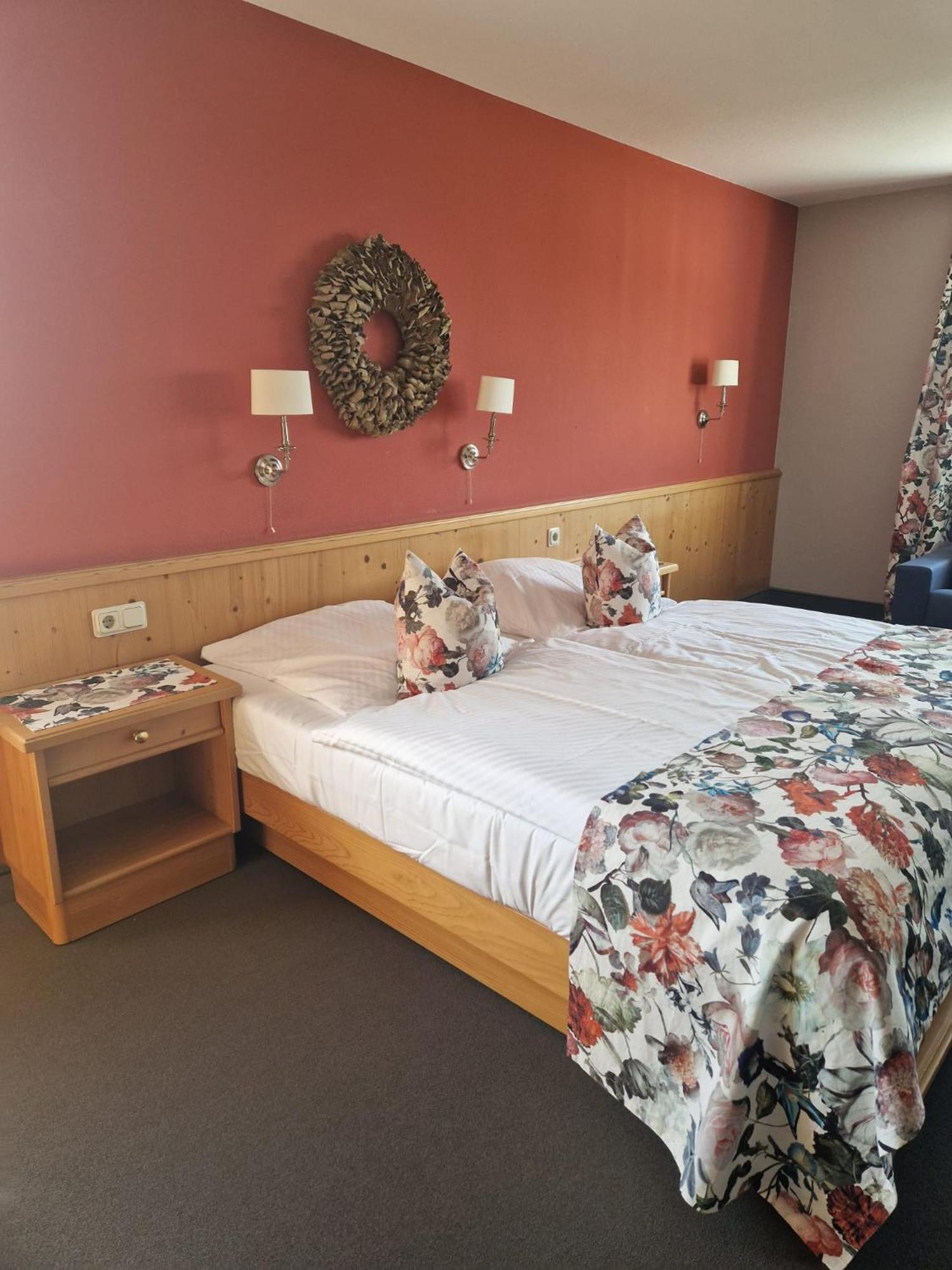 Hildebrandts Landhotel Klettbach Екстер'єр фото