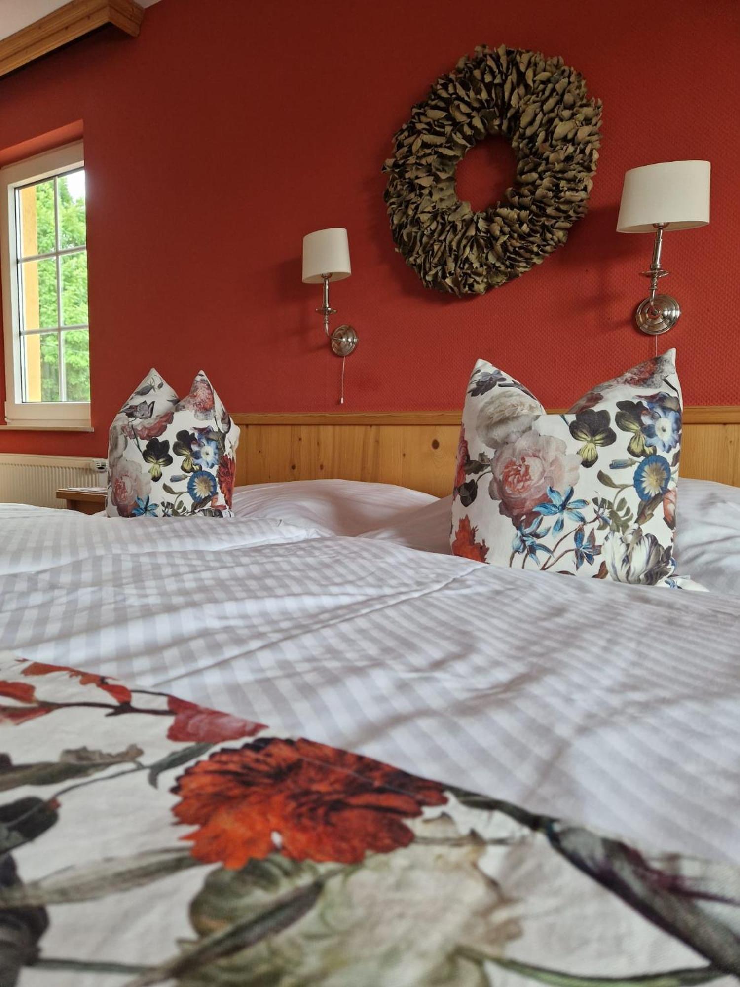 Hildebrandts Landhotel Klettbach Екстер'єр фото