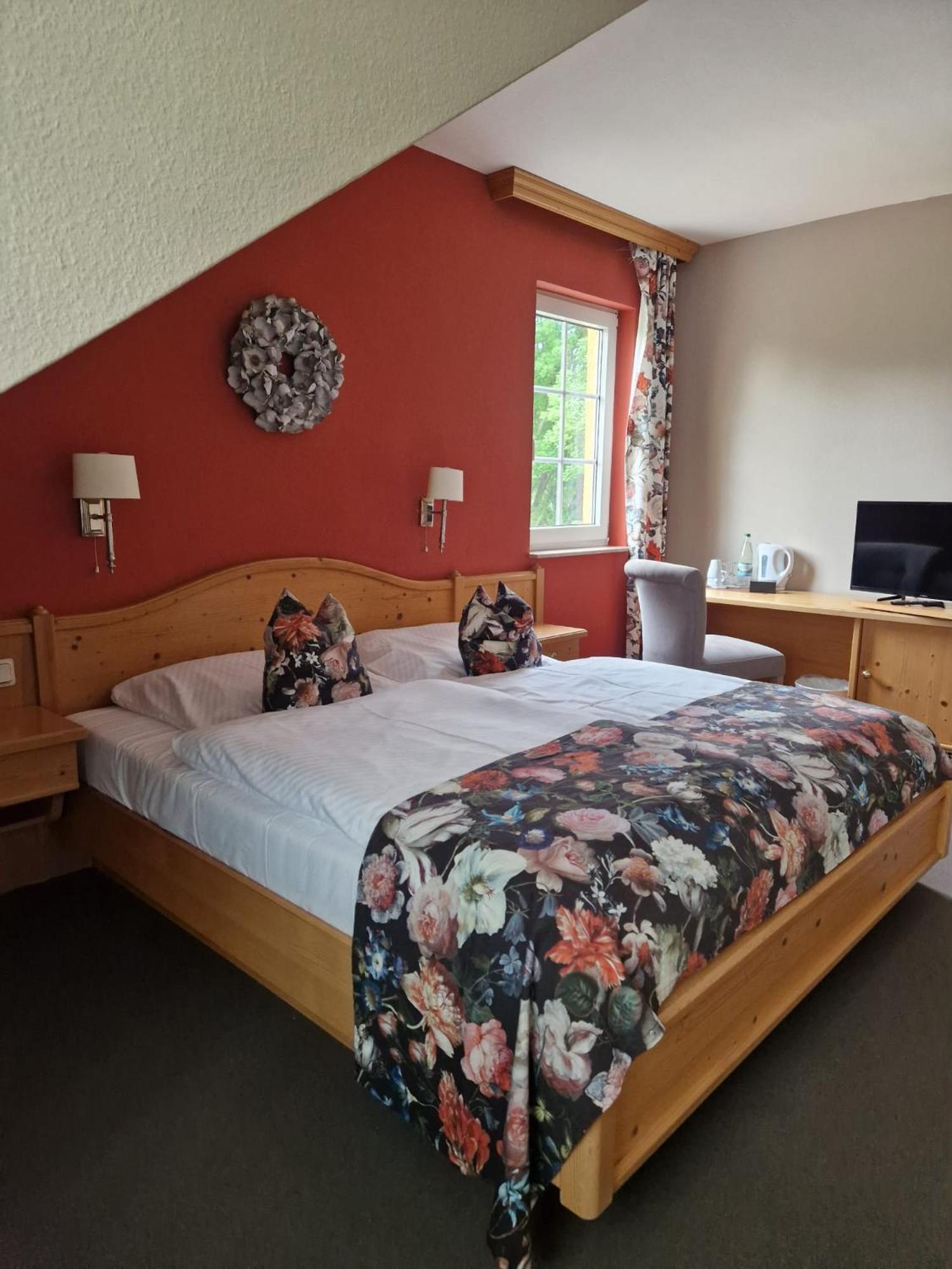 Hildebrandts Landhotel Klettbach Екстер'єр фото